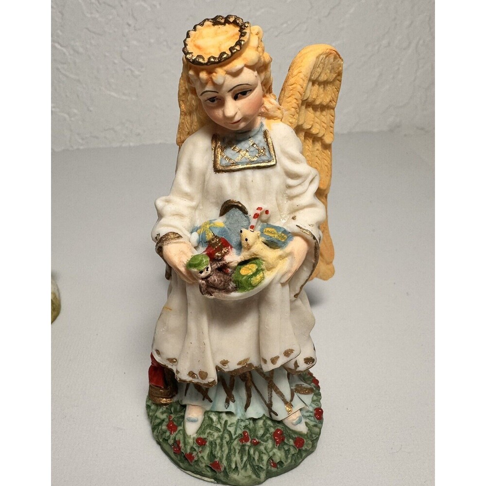 1992 SC08 The International‎ Santa Claus Collection Christkindl Germany Figurine